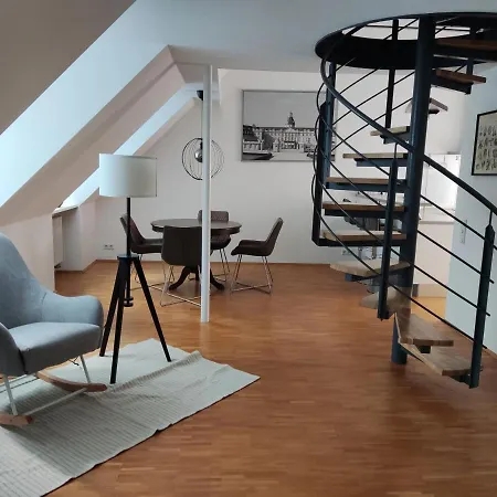 Zen - Maisonette Loft - Roof Terrace - Central